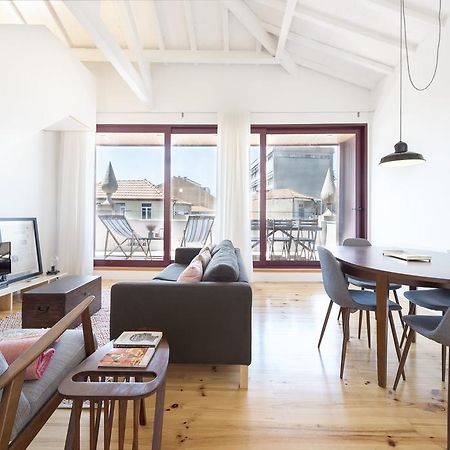 Lovelystay - Top Floor Balcony Apartment Porto Eksteriør bilde