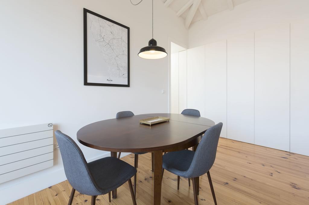 Lovelystay - Top Floor Balcony Apartment Porto Eksteriør bilde